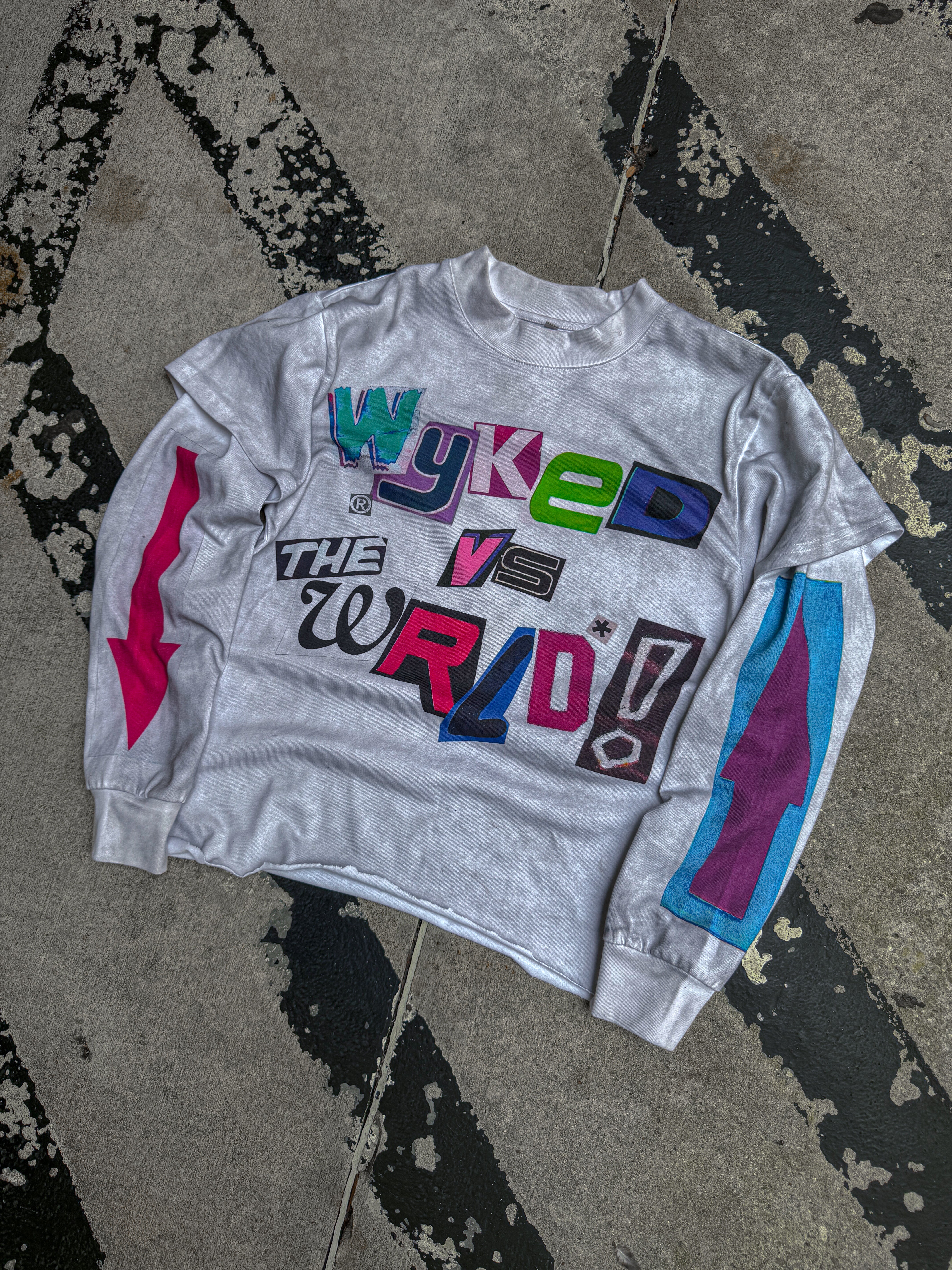 “WYK VS. THE WRLD” DOUBLE LAYER